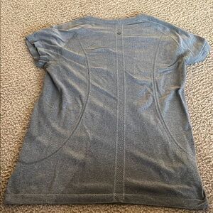 Women's Gray Top